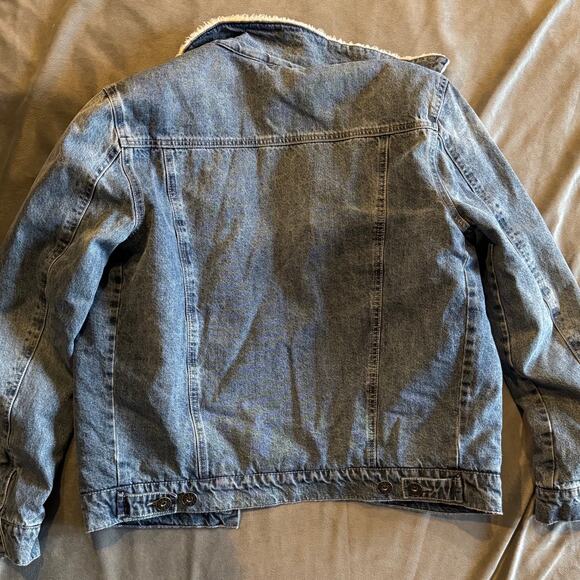 Guess Jeans Jean Jacket Men’s Small With White Sherpa Lining - Picture 10 of 11